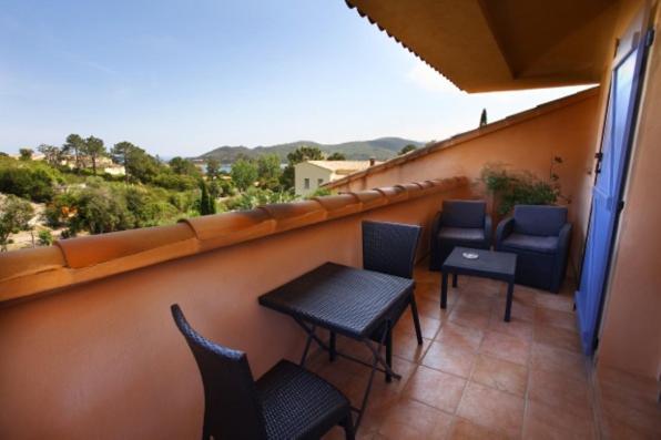 Villa Mimosa Фавоне Екстериор снимка