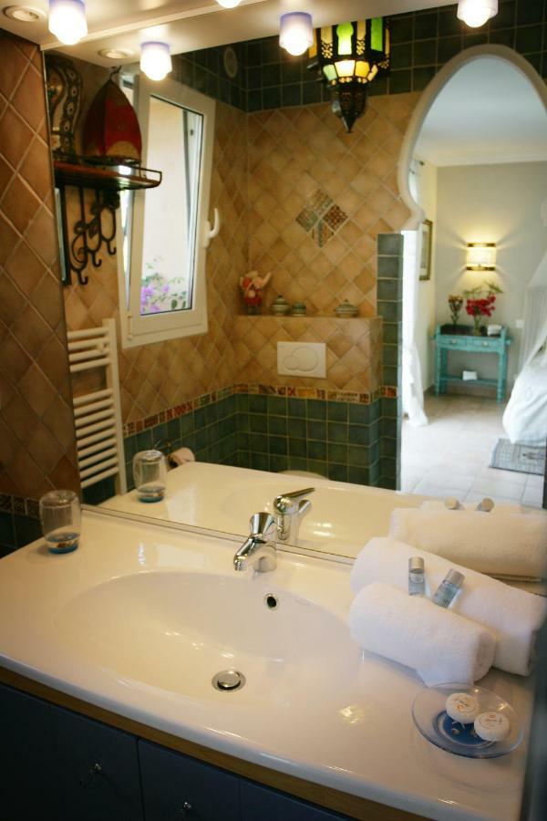 Villa Mimosa Фавоне Екстериор снимка